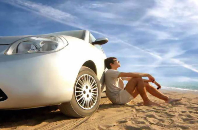 « Nos clients abandonnent la voiture ''signe de réussite sociale'' pour la voiture « d’usage » : quand je veux, comme je veux », précise André Gallin.