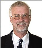 Mike Riddell, Directeur Général du Marineland depuis 25 ans, débarqué par les actionnaires Mike Riddell, Directeur Général du Marineland depuis 25 ans, débarqué par les actionnaires