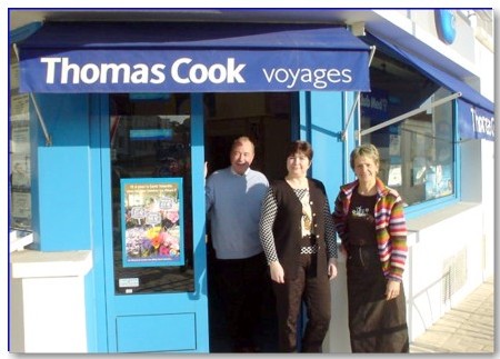 l'équipe de Royans Voyages (Thomas Cook) avec Pierre-Marc Migobert, Marie-José Preuvost et Christine Papin l'équipe de Royans Voyages (Thomas Cook) avec Pierre-Marc Migobert, Marie-José Preuvost et Christine Papin