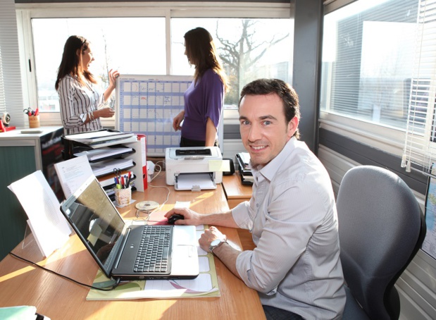 Le responsable du traitement (RT) de données à caractère personnel est un organisme, ou le service d’une personne morale comme une agence de voyages, incarné par son représentant légal - DR : DepositPhotos, photography33