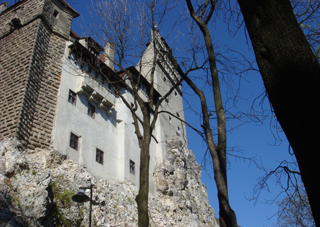 C’est au château de Bran que les visiteurs viennent découvrir la véritable histoire du prince de Valachie, Vlad Tepes, l’empaleur.