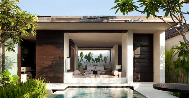 Alila Hôtels & Resorts surfe sur le succès. Ses 9 établissements, tous situés dans des endroits de rêve, à Bali, au Cambodge, en Inde et en Indonésie, ont déjà reçu de nombreuses distinctions internationales - DR Alila Hôtels & Resorts surfe sur le succès. Ses 9 établissements, tous situés dans des endroits de rêve, à Bali, au Cambodge, en Inde et en Indonésie, ont déjà reçu de nombreuses distinctions internationales - DR