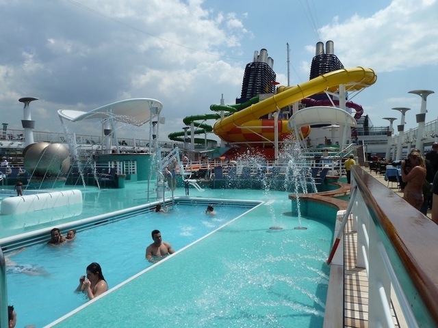 Marseille : escale inaugurale du Norwegian Epic dernier né de NCL Marseille : escale inaugurale du Norwegian Epic dernier né de NCL