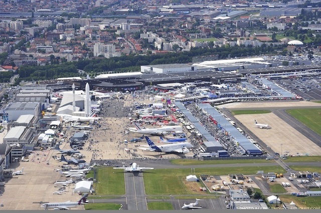 Le salon permet de faire le point sur les derniers développements des avionneurs © A. Ernoult – SUNLIGHT IMAGE (C. Verrier – Hans – Mokrani) - FOTOLIA