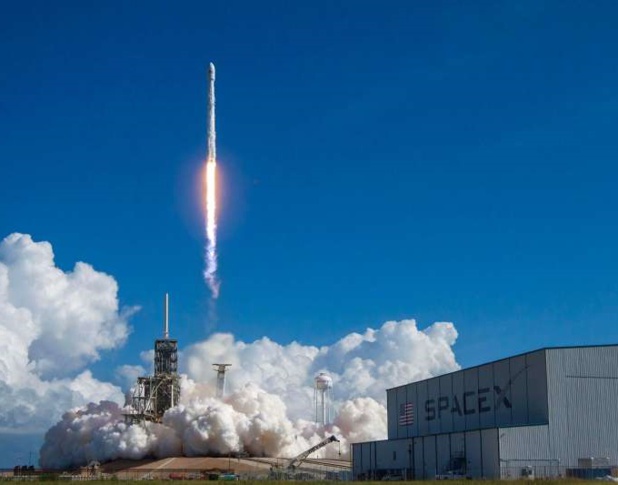 Lancement d'une fusée Space X à Cap Canaveral - Floride - États-Unis © SpaceX/Alamy/hemis.fr