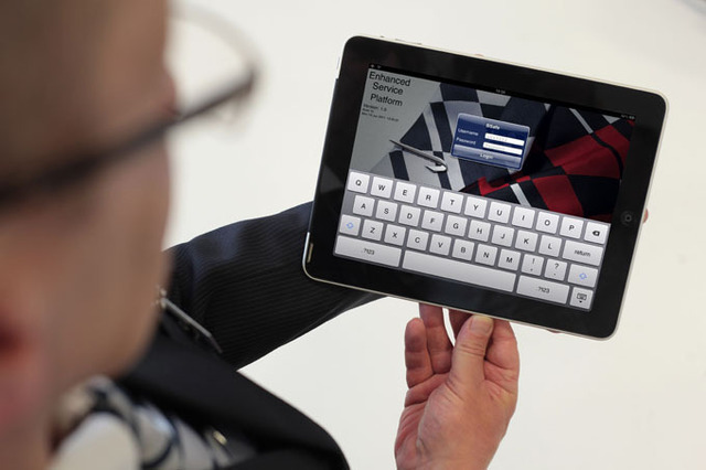 Les consignes de sécurité, horaires de vols ou correspondances, et mises à jour concernant le service aux passagers sont accessibles en un instant - DR : British Airways Les consignes de sécurité, horaires de vols ou correspondances, et mises à jour concernant le service aux passagers sont accessibles en un instant - DR : British Airways