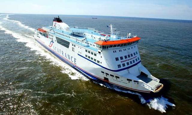 La SNCF vient de revendre deux bateaux (Cézanne et Renoir, désarmés depuis deux ans). Quatre ferries restent encore en activité mais le bâtiment fret est le plus menacé par les différentes propositions de reprise de la compagnie - DR : Seafrance La SNCF vient de revendre deux bateaux (Cézanne et Renoir, désarmés depuis deux ans). Quatre ferries restent encore en activité mais le bâtiment fret est le plus menacé par les différentes propositions de reprise de la compagnie - DR : Seafrance