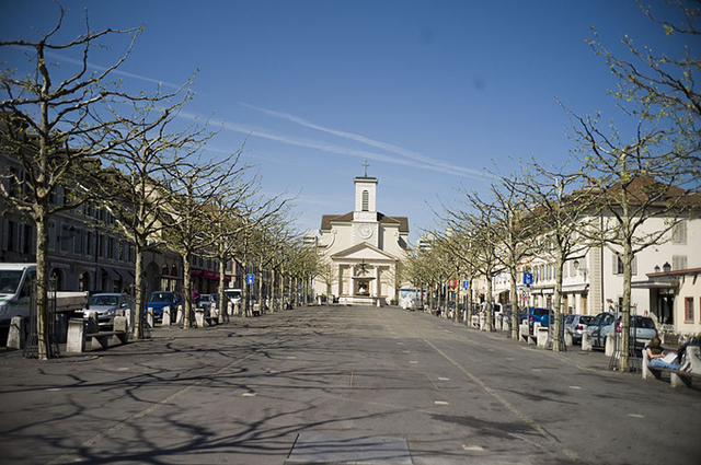 Carouge, cette ville à l’architecture sarde qui abrite aujourd’hui 20.000 habitants, est devenue un petit « Saint Germain des Prés » de l’agglomération genevoise - DR