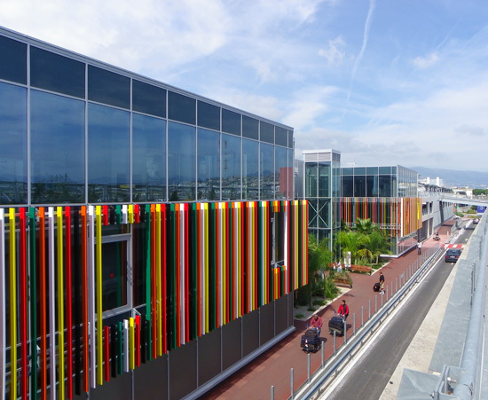 Le centre de location de voitures implanté sur l'aéroport de Nice Côte d'Azur Le centre de location de voitures implanté sur l'aéroport de Nice Côte d'Azur
