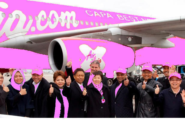 Air Asia X aime Léa et le MPCR et elle le fait savoir. C'est bien connu, le rose ça fait même planer les éléphants... Air Asia X aime Léa et le MPCR et elle le fait savoir. C'est bien connu, le rose ça fait même planer les éléphants...