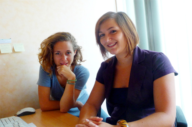 De gauche à droite : Marion Lemaire, Assistante marketing et Soline Bogdanovic, responsable du développement de Novéa Vacances - DR