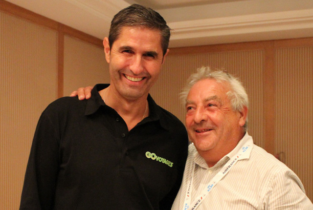 Carlos da Silva, PDG de GO Voyages avec le grand gagnant de la soirée, Boris Reibenberg - DR : Flashmat