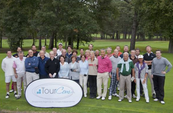 Les participants du 9ème Open de Golf organisé par Tourcom - Photo DR