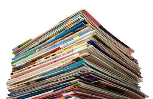 "Le nombre de brochures obsolètes qui est in fine passé au pilon est conséquent. Ceci est coûteux en impression, diffusion, reprise, sans compter l'aspect environnemental." "Le nombre de brochures obsolètes qui est in fine passé au pilon est conséquent. Ceci est coûteux en impression, diffusion, reprise, sans compter l'aspect environnemental."