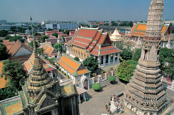 ""Le seul district qui peut craindre, est le quartier du Grand Palais et du temple du Buddha couché de Wat Pho. " Photo DR OT Thaïlande - Grand Palace à Bangkok