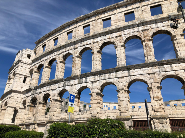 Le 6e plus grand amphithéâtre romain au monde est à Pula - crédit photo JDL