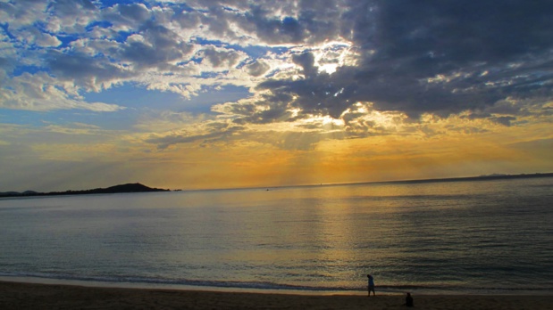 Un jour se lève sur l’île de beauté /crédit photo JDL Un jour se lève sur l’île de beauté /crédit photo JDL