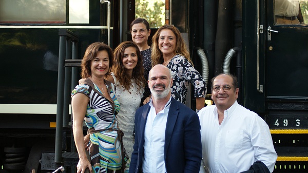 Planète Production fait découvrir le Botswana à des agences de voyages - Crédit photo : Planète Production Planète Production fait découvrir le Botswana à des agences de voyages - Crédit photo : Planète Production