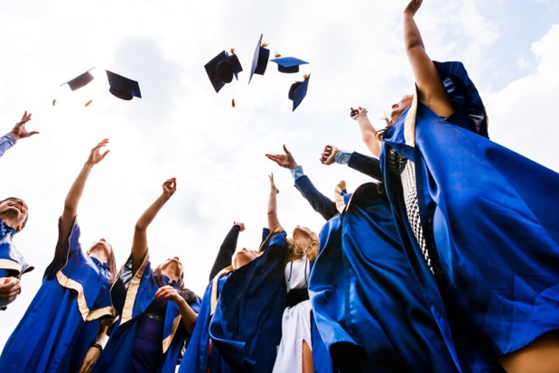 Accéder à un premier poste n'est pas chose aisée. Comment faire la différence sur le marché de l'emploi quand on est un jeune diplômé ? Quelques conseils de Karl Rigal, de Monster.fr - DR : Depositphotos