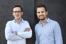 Julian Weselek et Julian Stiefel, cofondateurs de Tourlane - Crédit Photo : Tourlane Julian Weselek et Julian Stiefel, cofondateurs de Tourlane - Crédit Photo : Tourlane
