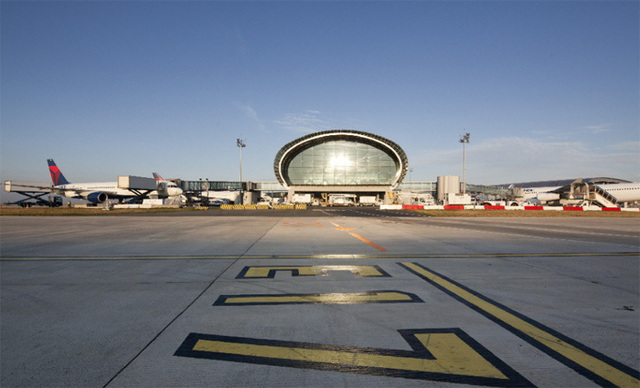 Compagnies, aéroports... le transport aérien serait-il trop étriqué ? - Photo DR ADP