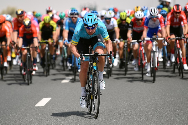 Air Astana vous offre l’opportunité de vivre l’étape finale des Champs-Elysées et de vivre le cyclisme au plus près avec Astana Proteam Air Astana vous offre l’opportunité de vivre l’étape finale des Champs-Elysées et de vivre le cyclisme au plus près avec Astana Proteam