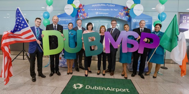 Stephen O’Reilly, Aviation Business Development Manager, Dublin Airport ; Edel Redmond, Head of B2B and Partner Marketing, Dublin Airport ; Dara McMahon, Director of Marketing & Digital, Aer Lingus ; Donal Moriarty, Chief Corporate Affairs Officer, Aer Lingus ; Captain Con Murphy ; First Officer Arthur Hunter Nolan ; Cabin Crew: Jessica Rowe, Richard Flynn, Karen Haskett, Ashley Greene - DR : Aer Lingus