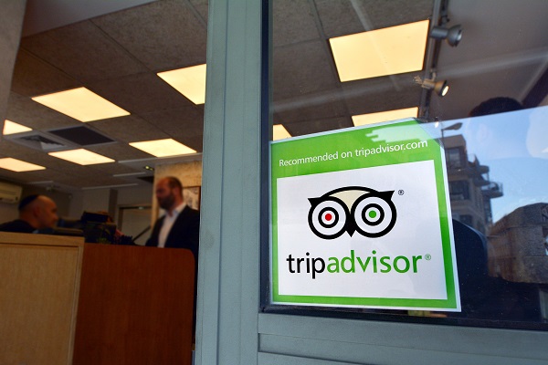 Etude Tripadvisor : comment les voyageurs utilisent les avis ? - Crédit photo : Depositphotos @lucidwaters