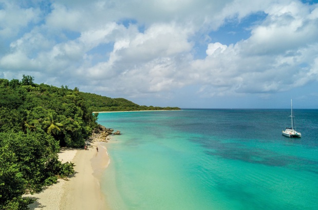 En 2019, Exotismes lance deux autotours en Guadeloupe. ici, la plage Vieux fort à Marie-Galante. - DR Guillaume Aricique