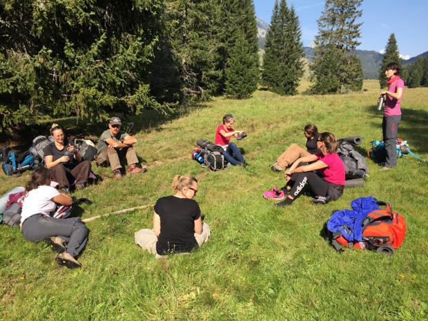 Les équipes des Ateliers du Voyage en week-end de survie en montagne - DR : Les Ateliers du Voyage