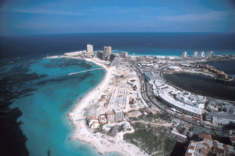 Cancun triomphe de l’ouragan et redouble de charmes Cancun triomphe de l’ouragan et redouble de charmes
