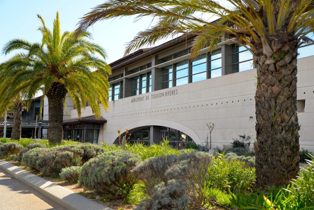 L’aéroport de Toulon Hyères est l’un des trois aéroports français à usage mixte : civil et militaire - Photo DR