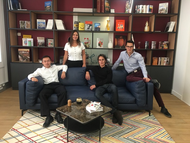 GuanGuan Hu, Paulina Amuchastegui, Walter Bouteaudou et Charles Dujoncquoy ont intégré l'équipe "Young Core" de Louvre Hotels Group - DR : Louvre Hotels Group