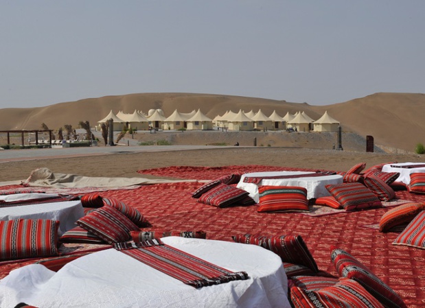 Le désert est situé à quelques kilomètres de Mascate et offre (ici l'hôtel Dunes) une vue sur les chaînes montagneuses environnantes - Crédit photo : Didier OUAKNINE