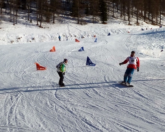 En dépit des travaux sur les pistes, du damage et  de la neige de culture  le succès des saisons hivernales françaises dépend des conditions météorologiques et de l'enneigement./photo JDL