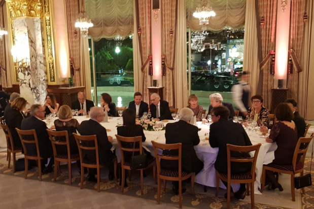 Le dîner de Gala dans le Salon Empire du Grand Hôtel de Paris - Photo CE Le dîner de Gala dans le Salon Empire du Grand Hôtel de Paris - Photo CE