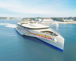 Aidé par un fonds, Brittany Ferries met la main sur Condor Ferries