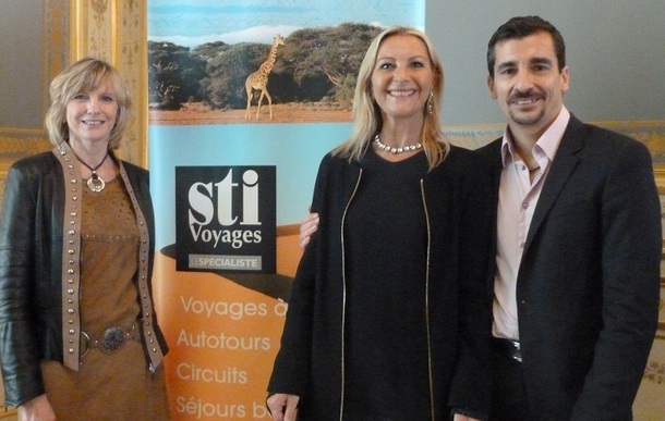 Autour de Louisa Rouar, directrice générale STI France, Laurence Barlan responsable communication et Pascal Boyer directeur commercial et markeging dans l'un des salons du Shangri La à Paris - Photo DR