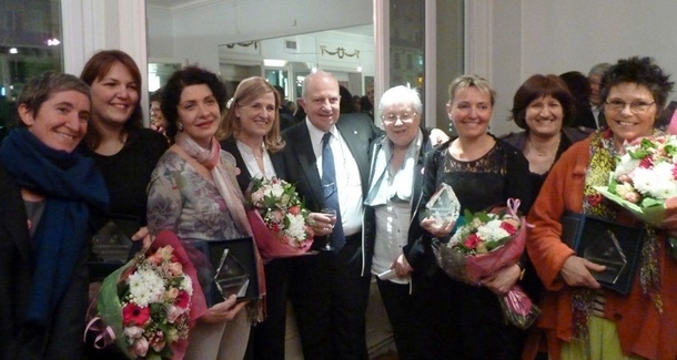 Trophée Femmes du Tourisme : le ''lapin'' de R. Bachelot n'a pas pourri l'ambiance... Trophée Femmes du Tourisme : le ''lapin'' de R. Bachelot n'a pas pourri l'ambiance...