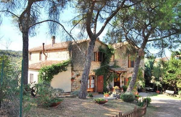 Pour partir en tribu, Novasol et Cuendet proposent aussi des vastes villas, comme celle de Magione à Lago Trasimeno en Italie-DR Pour partir en tribu, Novasol et Cuendet proposent aussi des vastes villas, comme celle de Magione à Lago Trasimeno en Italie-DR