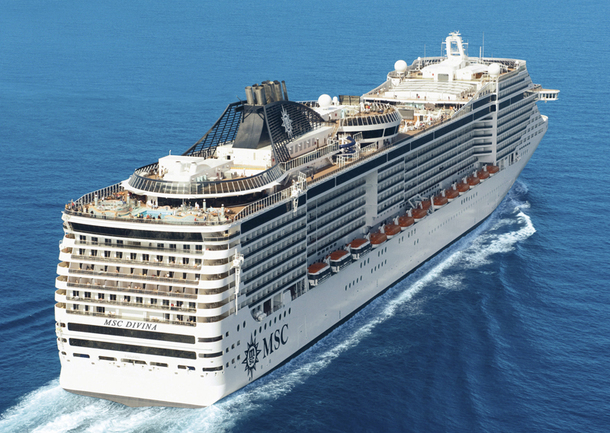 Alors que le MSC Divina (photo), actuellement en finition sur les chantiers de Saint-Nazaire, sera baptisé le 26 mai prochain à Marseille, la compagnie annonce l'acquisition d'un nouveau navire, le MSC Preziosa - DR : MSC