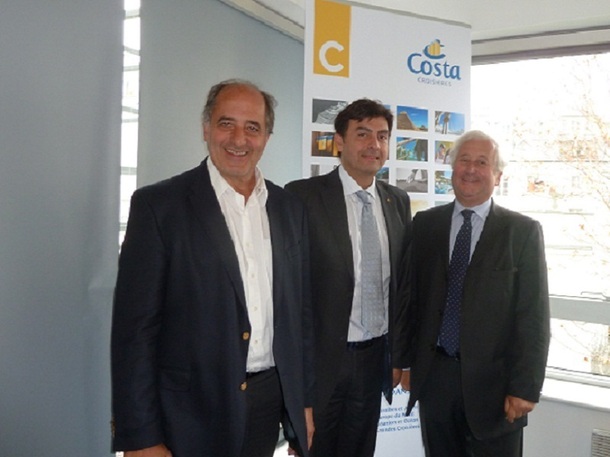 De gauche à droite Jean-Pierre Mas, Georges Azouze et François-Xavier de Boüard - Photo M.S