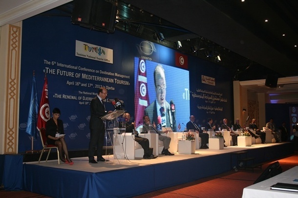 Plusieurs ministres du Tourisme, des experts et des professionnels venus des 29 pays du pourtour méditerranéen pour échanger à Djerba (photo JB/TourMag.com) Plusieurs ministres du Tourisme, des experts et des professionnels venus des 29 pays du pourtour méditerranéen pour échanger à Djerba (photo JB/TourMag.com)