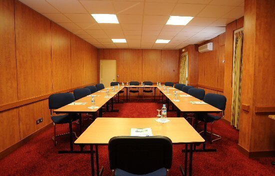 L’enjeu pour les hôteliers est considérable : les activités de location de salles et les services associés représentent, avec les locations de chambres et la restauration qui vont souvent de pair, une part non négligeable du chiffre d’affaires /photo Soretel L’enjeu pour les hôteliers est considérable : les activités de location de salles et les services associés représentent, avec les locations de chambres et la restauration qui vont souvent de pair, une part non négligeable du chiffre d’affaires /photo Soretel