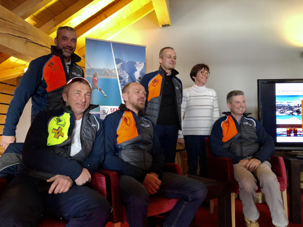 Jean-Marie Martin (dte) entouré de l'encadrement /Crédit photo JDL Jean-Marie Martin (dte) entouré de l'encadrement /Crédit photo JDL