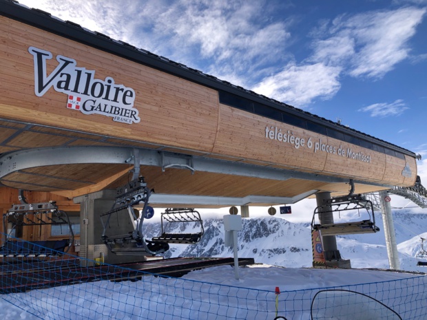 Ce nouveau télésiège six places débrayable assurera désormais la liaison entre les deux massifs de la Setaz et du Crey du quart. /crédit photo JDL