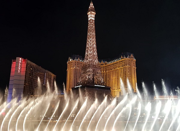 A Vegas en plein CES il n'est pas possible de consulter ses mails, ni même Facebook - Crédit photo : RP