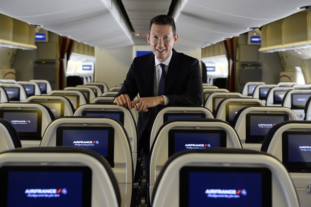 L'Oncle Dom : "De son discours, hormis le traditionnel Joyeuse Bonne année, je retiendrai un certain optimisme, doublé d’un doute encore latent" - Photo Air France KLM