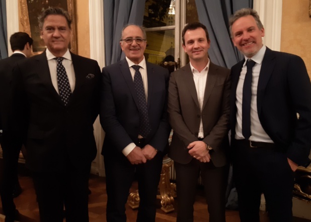 De gauche à droite : S.E. Jorge Torres Perreira, Ambassadeur du Portugal en France ; Jean-Pierre Mas président des EDV ; Jean-Pierre Pinheiro, directeur France de  l’OT du Portugal et président de l'ADONET) et Lionel Rabiet, Président des EDV Ile-de-France - DR : M.S.