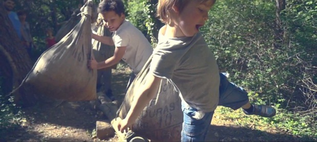 Le Parc Parfum d'Aventure propose des activités de découverte ludiques dans un environnement naturel préservé - Photo Parfum d'Aventures Le Parc Parfum d'Aventure propose des activités de découverte ludiques dans un environnement naturel préservé - Photo Parfum d'Aventures
